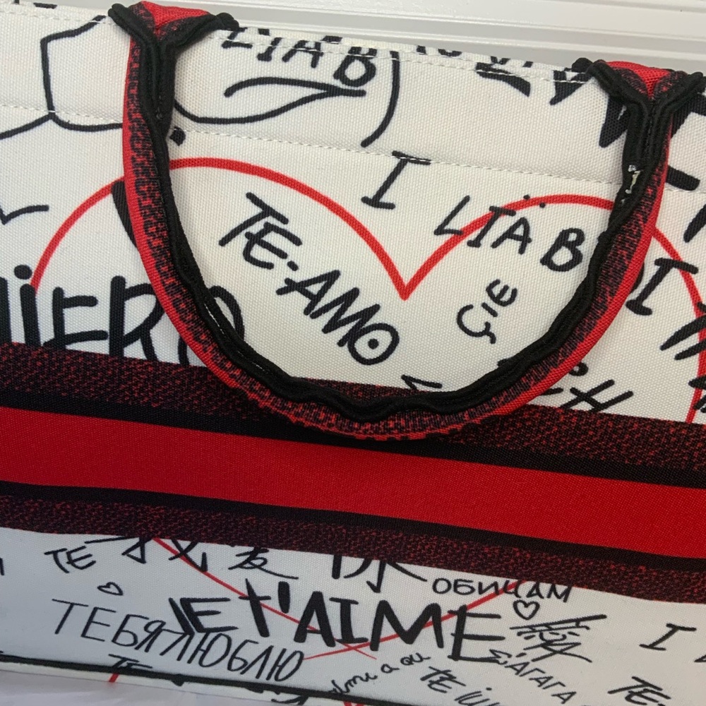 Red White and Black Large Book Tote Bag NWOT - Picture 3 of 9